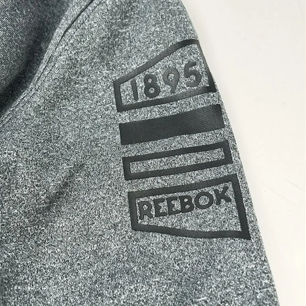 Reebok Boys Gray & Black Full Zip Hoodie with 2 Pockets Size 6